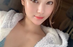 【波多野结衣】日本最美牙醫「西原愛夏」開高衩競速水著誘惑　白嫩「逆天長腿」畫面超犯規【大发体育】