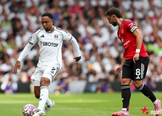 迈博体育 英超-B费失点约罗造乌龙 曼联1-1富勒姆