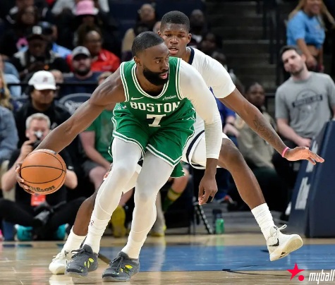 大发体育-季前赛-杰伦布朗21分怀特16+10 凯尔特人擒熊，大发助力你的致富之路！