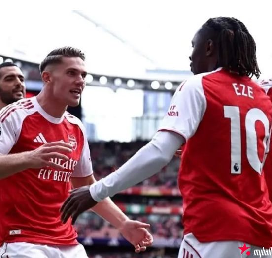 大发体育-阿森纳本赛季战绩出色，离不开两大法宝，大发助力你的致富之路！